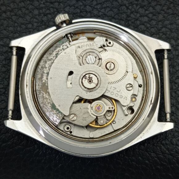 Vintage 1972 Seiko Automatic Mens Silver Watch W/daydate & Yellow accents - Picture 9 of 9